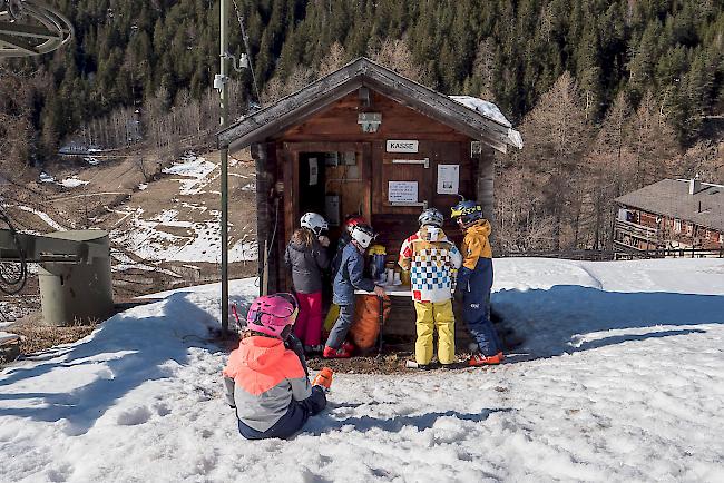 Impressionen rund um den Binner Skilift «Wilern».