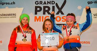 Riesenslalom M&auml;dchen (2010): 1. Lynn Kummer (Bettmeralp), 3. Sarah Zurfluh (Fieschertal).