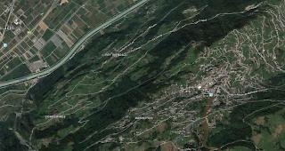 Der Sturz mit dem Elektro-Trottinett geschah beim Weiler Cond&eacute;mines unterhalb von Nendaz. 