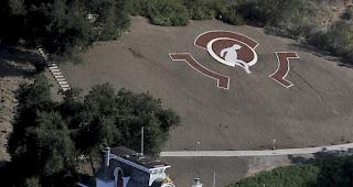 James Safechuck (41) und Wade Robson (36) erz&auml;hlen in der zweiteiligen TV-Doku "Leaving Neverland" wie sie als Kinder auf der Neverland-Ranch von Michael Jackson jahrelang missbraucht worden seien. 


