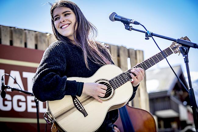 Tanya Barany aus Visperterminen durfte das Zermatt Unplugged 2019 eröffnen