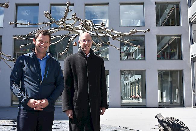 Zuversichtlich. Heimleiter Daniel Kalbermatten (links) und Stiftungsratspräsident Christian Perrig denken nicht, dass die Argumente des kantonalen Gesundheitsamts stichhaltig sind.