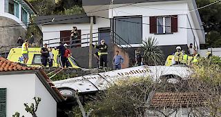 Ungl&uuml;ck.&nbsp;&Ouml;stlich von Funchal ist am Mittwochabend ein Reisebus von der Fahrbahn abgekommen. 29 Touristen aus Deutschland sind dabei ums Leben gekommen.