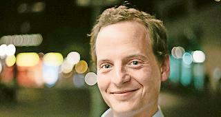 Wacher Geist. &laquo;W&auml;ren wir nur zufrieden, w&uuml;rden wir heute noch auf den B&auml;umen hocken&raquo;, sagt Sebastian Muders.Foto zvg