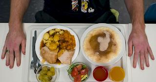 Vorgekochte Speisen k&ouml;nnen w&auml;hrend der Lagerzeit mit Bakterien kontaminiert werden. Von 220 Proben, die 2018 durchgef&uuml;hrt wurden, lagen 89 unter den Qualit&auml;tsanforderungen.