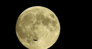 Der Glaube, dass der Mond menschliches Leben und besonders die Emotionen sowie das Wohlergehen beeinflusst, zieht sich durch die Geschichte der Menschheit.