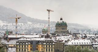 4 cm Schnee. So sp&auml;t im Jahr wurde in Bern noch nie Schnee gemessen