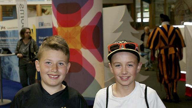 Tiago Stockalper (9), Fieschertal, und Noah Bürcher (11), Fiesch.