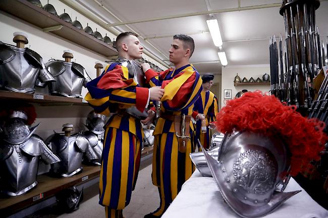 Tradition. Die Vereidigungsfeier in der kleinsten Armee der Welt findet immer am 6. Mai statt.