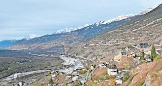 Ziel in Sichtweite. Unterwegs von Erschmatt in Richtung Leuk-Stadt: Das Ziel ist in Sicht&hellip;Archivbild wb