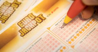 Die Chance auf den Eurojackpot liegt bei 1 zu 95 Millionen.