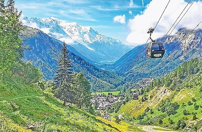 Claudia Willisch und ihre Schwester Mathilde Lauber geniessen die Jassausflüge nach
Chamonix oder Leysin.