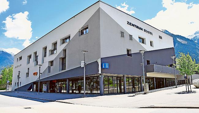 Im Info-Center am Bahnhof in Susten will Leuk Tourismus ein Bistro für Gäste eröffnen.