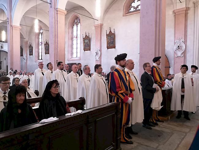 Impressionen der Investitur und des Pontifikalamts vom Samstagnachmittag in der Wallfahrts- und Pfarrkirche Glis.