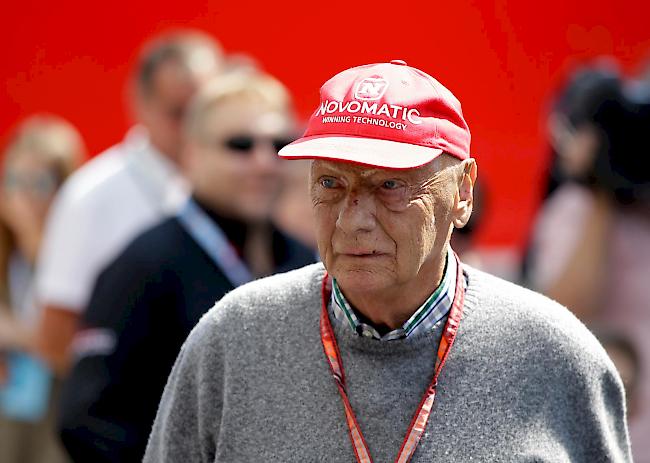Lauda war zwischen 1971 und 1985 Formel-1-Pilot. Er wurde insgesamt dreimal Weltmeister.
