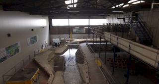 Forschung. Die Eidgen&ouml;ssische Technische Hochschule Lausanne untersucht derzeit mit einem Modell, wie sich die geplanten R3-Sicherungsarbeiten beim Rhoneknie in Martinach auswirken.