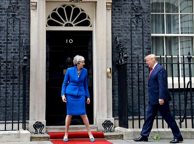 Staatsbesuch. Donald Trump traf Theresa May am Dienstagvormittag in der Downing Street 10.