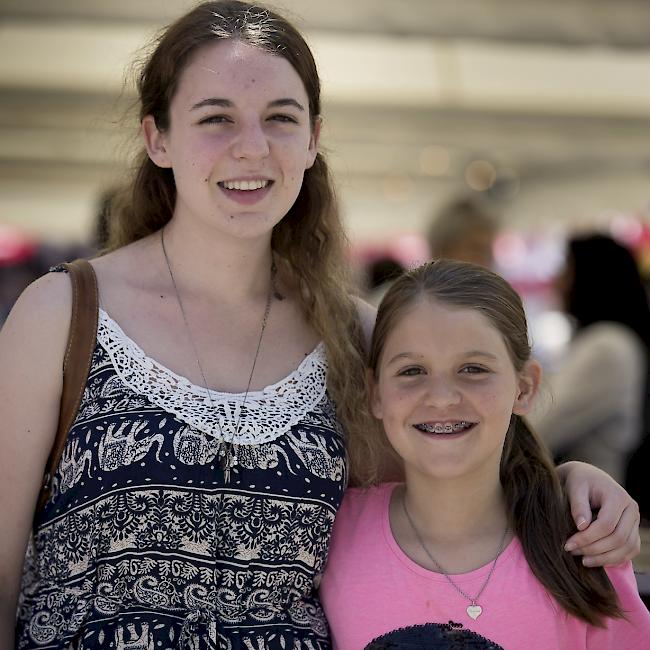 Sarah (18) und Ivana Blumenthal (11), Naters.