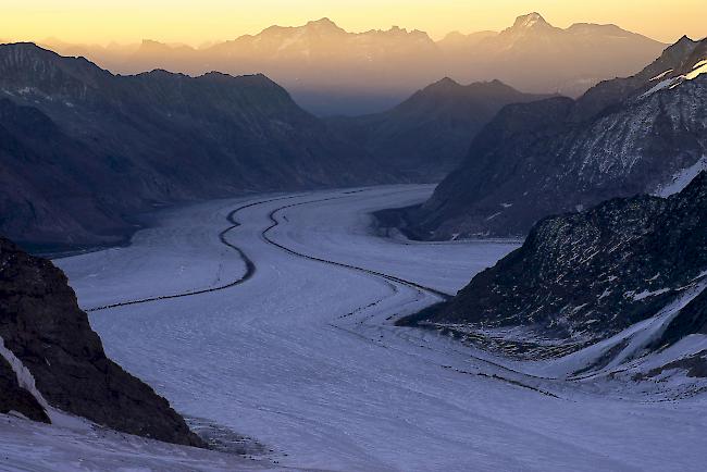 SAC ist sich bewusst, dass Bergsport auch Emissionen verursacht und will deshalb selber weitere Anstrengungen unternehmen.