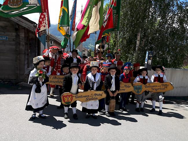 Impressionen vom Oberwalliser Tambouren- und Pfeiferfest in Erschmatt.