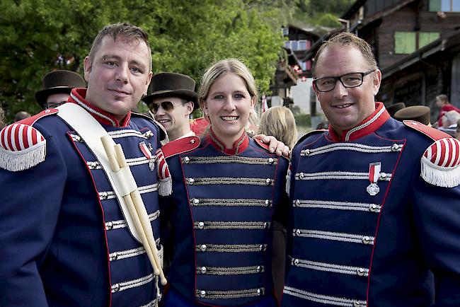 Udo (42), Melanie (29) und Patrick (43) Andenmatten, Eisten.