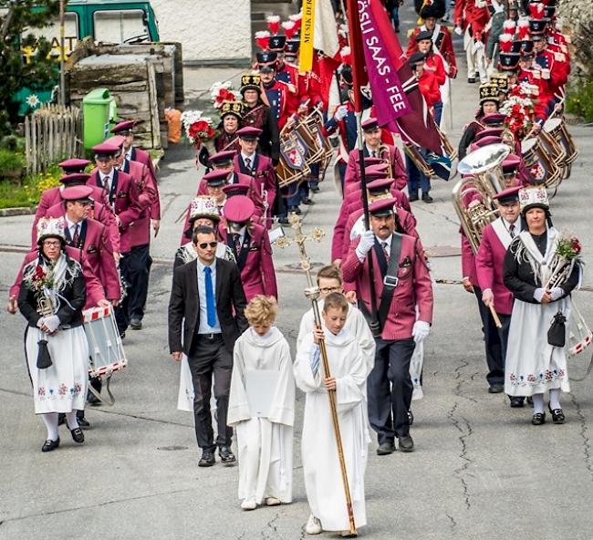 Fronleichnamsprozession in Saas-Fee.