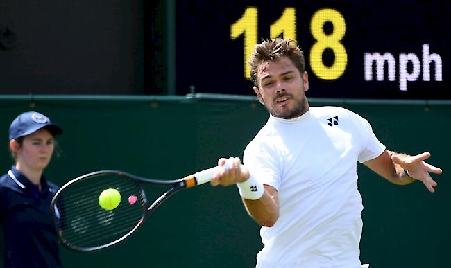 Wawrinka gewinnt in der 1. Runde klar in 3 Sätzen - 6:3, 6:2, 6:2.