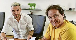 Christian Constantin mit Valon Behrami.