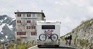 <b>Es geht aufw&auml;rts.</b> Die Anzahl &Uuml;bernachtungen steigt auch auf Walliser Campingpl&auml;tzen weiter. Von den Zahlen aus den 1990er-Jahren ist man aber noch sehr weit entfernt. (Symbolbild)