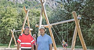 Im Biotop. Stadtg&auml;rtner Ren&eacute; Werlen (links) und Stadtrat Mathias Bellwald.