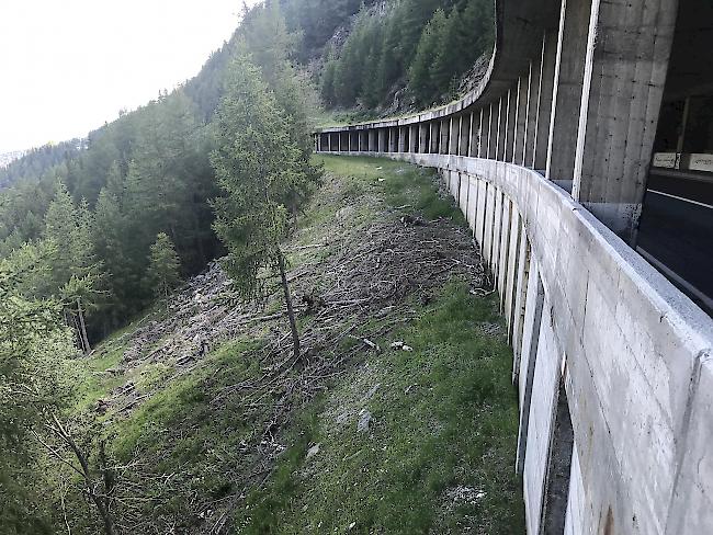 Ampel auf Rot. Das Bundesamt für Strassen stoppt das Vergabeverfahren für die Sanierung der Mittenbächgalerie.