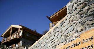 Ein neuer Entscheid des Walliser Kantonsgerichts blockiert auf dem halben Gemeindegebiet jeden Neubau. (Archivbild)