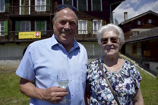 Bernhard Schnyder (70) aus Inden und Helene Mathieu (81) aus Basel.