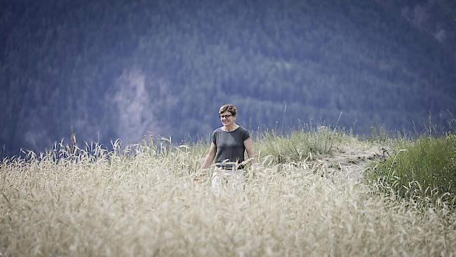 «Kleines Paradies». Brigitte Wolf im Naturschutzgebiet Achera Biela in Ried-Brig. 