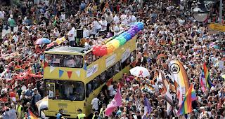 Bereits zum 41. Mal fand am Samstag der Christopher Street Day in Berlin statt. 