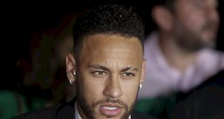 Die brasilianische Polizei hat keine Beweise gefunden, dass PSG-Star Neymar Mitte Mai ein Model zu Sex gezwungen haben soll.