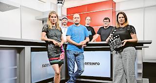 Bew&auml;hrte Kr&auml;fte. Von links: Mich&egrave;le Ursprung (seit 2009 dabei), Franz-Stefan Schnyder (2009), Markus Pianzola (stv. Redaktionsleiter, 2010), Christian Imhasly (2009), Sebastian Glenz (Redaktionsleiter) und Jennifer Ruppen (2009). Foto WB