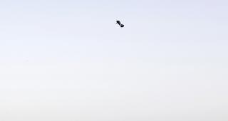 Dem franz&ouml;sischen Extremsportler Franky Zapata ist am Sonntag als erstem &laquo;fliegenden Mann&raquo; die &Uuml;berquerung des &Auml;rmelkanals gelungen. Der 40-j&auml;hrige Jetski-Weltmeister landete planm&auml;ssig mit seinem Flyboard Air am Sonntagvormittag in Grossbritannien.&nbsp; Fotos keystone