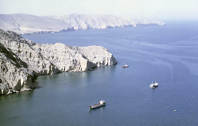 Mitten im Konflikt um die Blockade eines britischen Öltankers hat der Iran ein weiteres «ausländisches» Schiff im Persischen Golf beschlagnahmt. Foto keystone