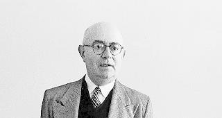 Pr&auml;gende Figur im gesellschaftspolitischen &shy;Diskurs. Der deutsche Soziologe und Philosoph &shy;Theodor W. Adorno verbrachte seine letzten Tage im Wallis.Foto Franz Hubmann/Imagno