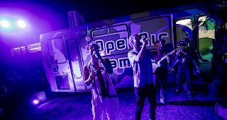 Besondere Zugabe f&uuml;r rund 70 geladenen Personen.