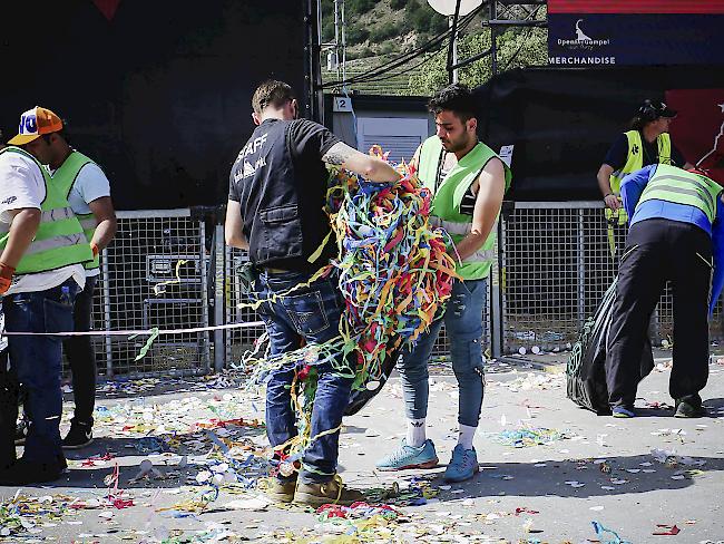 <b>Helden im Schatten.</b> Das Openair existiert nur dank einer grossen Menge von Helfern im Hintergrund.