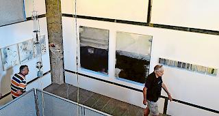 Verl&auml;ngerung. Kunst im Schloss Leuk: bis zum 13. September zu geniessen. Foto wb