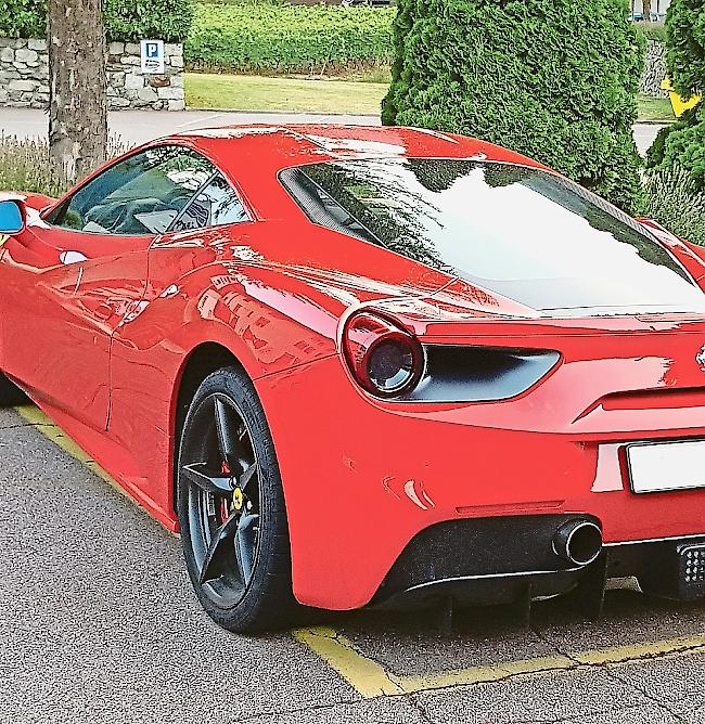 Flott unterwegs: Valon Behramis Ferrari hat einiges unter der Haube.
