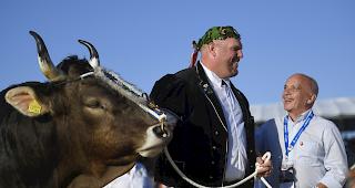 Am Empfang f&uuml;r Schwingerk&ouml;nig Christian Stucki im bernischen Lyss wird unter anderem auch Bundespr&auml;sident Ueli Maurer zugegen sein. 