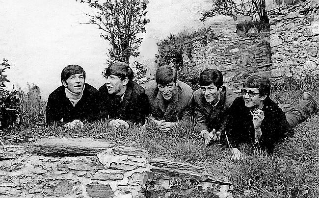 The Fragments (zweite Formation). Tony Eggel, Reinhard Franzen, Christian Murmann, René Brigger und Klaus Imhof.