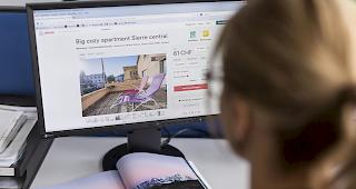 Die Entwicklung von Airbnb im letzten Jahr in der Schweiz zeigt, dass das Wallis der Kanton mit den meisten gebuchten Objekten war.