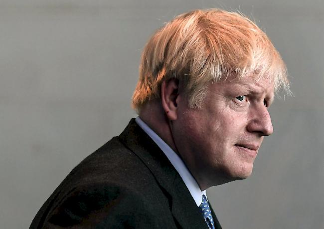 Der britische Regierungschef Johnson will trotz eines neuen Gesetztes zur Verhinderung eines No-Deal-Brexit keine Fristverlängerung für den EU-Austritt seines Landes beantragen.