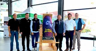 <b>Wollen von der Dynamik des jeweils anderen&nbsp;profitieren.</b> Stefan Lorenz, Gemeindepr&auml;sident Embd,&nbsp;Sebastien Pico, Direktor EHC Visp, Gilles Florey, OK FdV, Vincent Claivaz, Pr&auml;sident FdV, Urs Juon, Gemeindepr&auml;sident T&ouml;rbel und Egon Furrer, Gemeindepr&auml;sident Stalden.