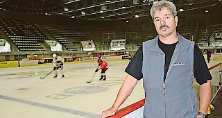 Fredy Wasmer ist als Eismeister zust&auml;ndig f&uuml;r den Bereich &laquo;Eis und Events&raquo;.